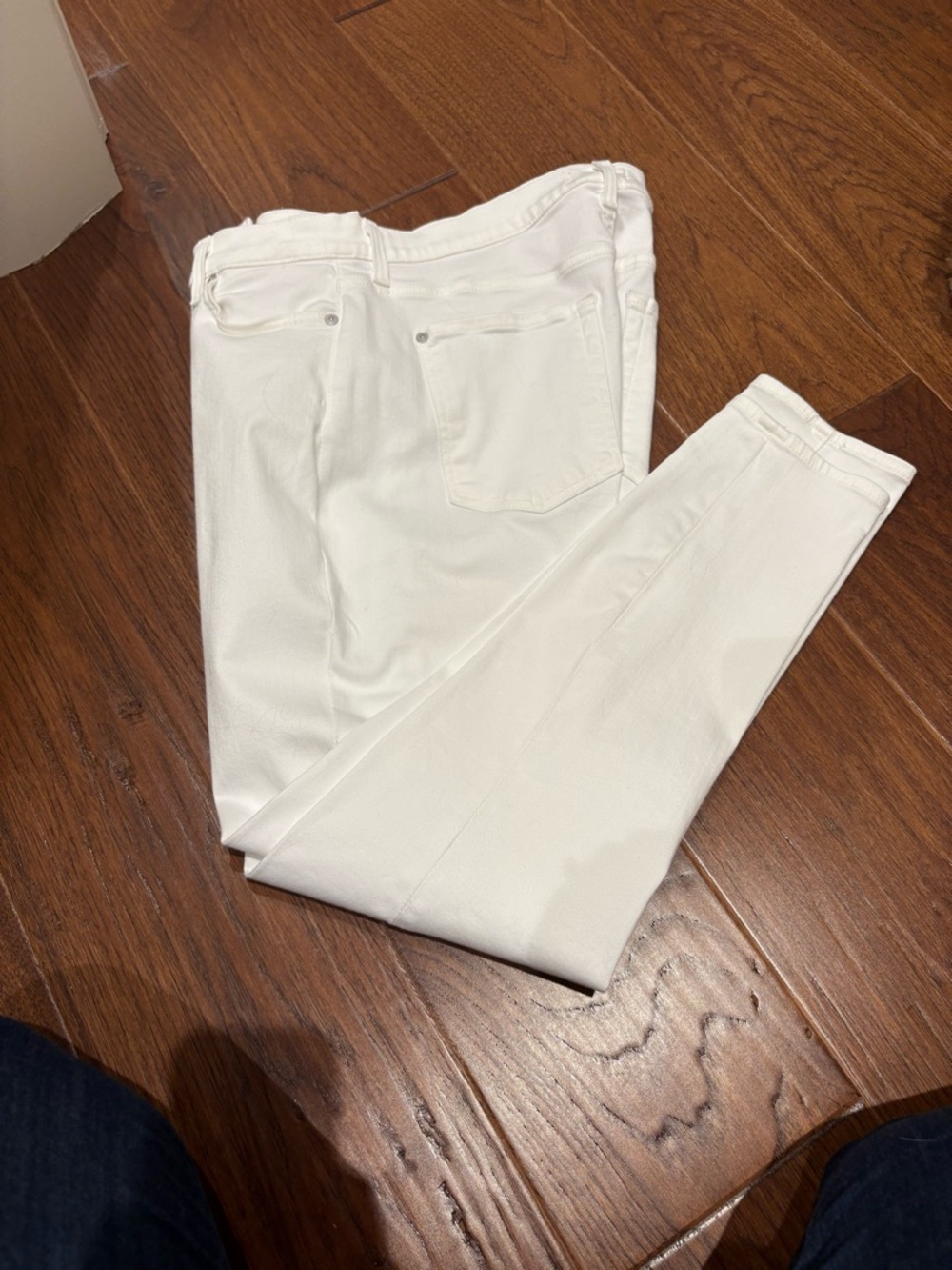7 For All Mankind White Slim Jeans